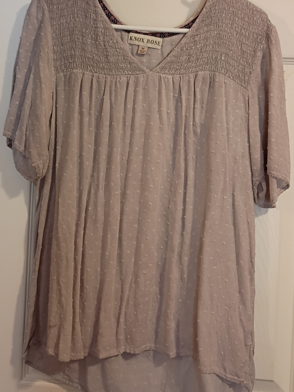 Knox Rose Light Taupe Swiss Dot Smocked V-Neck Tunic